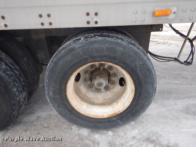 image for item DH6332 1999 Trailmobile refrigerated van trailer