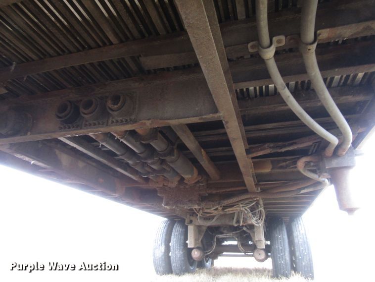 image for item DH8366 1999 Wilkens OK20A32GCFSD live bottom trailer