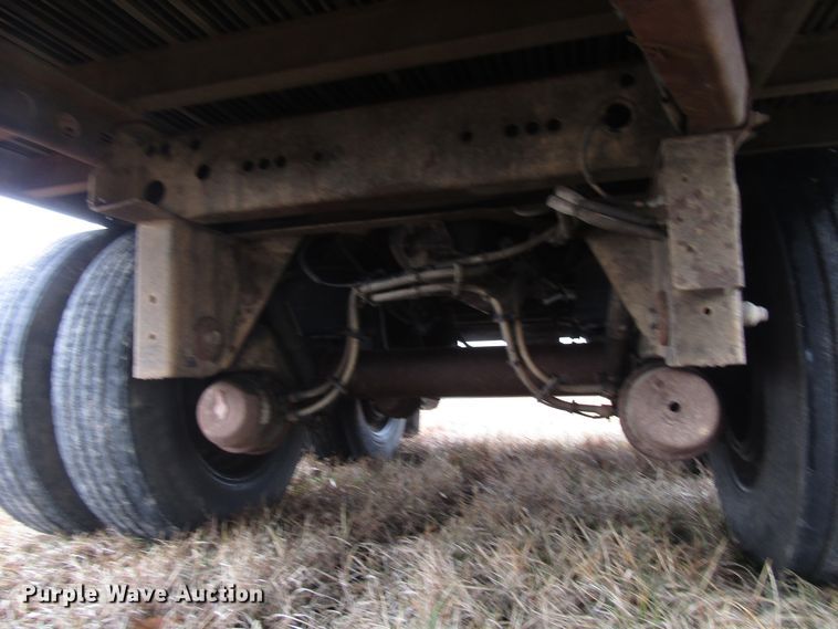 image for item DH8366 1999 Wilkens OK20A32GCFSD live bottom trailer