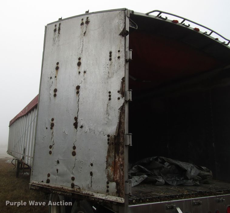 image for item DH8366 1999 Wilkens OK20A32GCFSD live bottom trailer