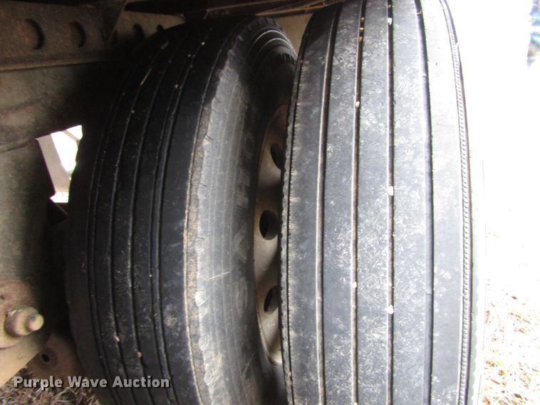 image for item DH8366 1999 Wilkens OK20A32GCFSD live bottom trailer