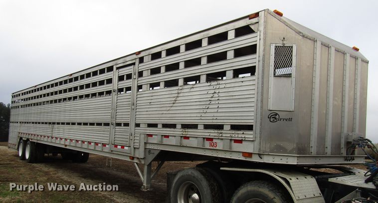 image for item DH8369 2016 Barrett 15L5902 livestock trailer