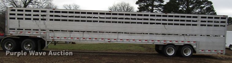 image for item DH8369 2016 Barrett 15L5902 livestock trailer