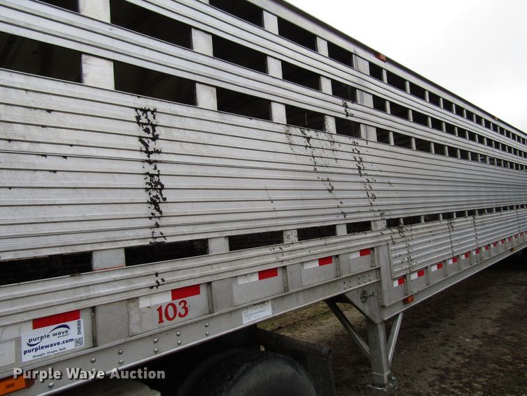 image for item DH8369 2016 Barrett 15L5902 livestock trailer