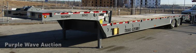 image for item DH8456 2004 Trail-Eze TE70HT drop deck trailer