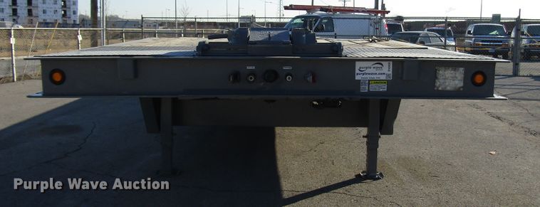 image for item DH8456 2004 Trail-Eze TE70HT drop deck trailer