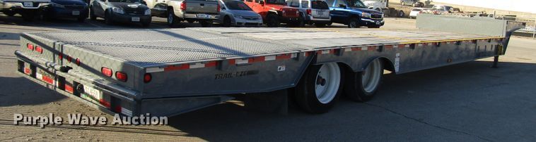 image for item DH8456 2004 Trail-Eze TE70HT drop deck trailer
