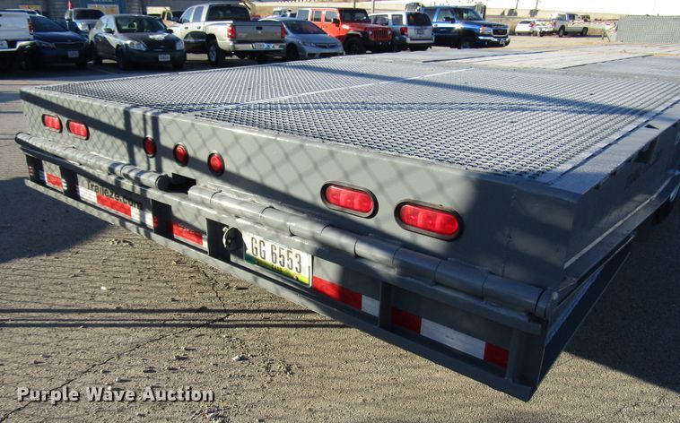 image for item DH8456 2004 Trail-Eze TE70HT drop deck trailer