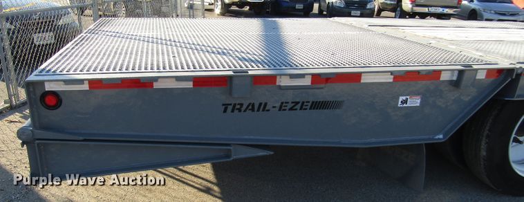 image for item DH8456 2004 Trail-Eze TE70HT drop deck trailer