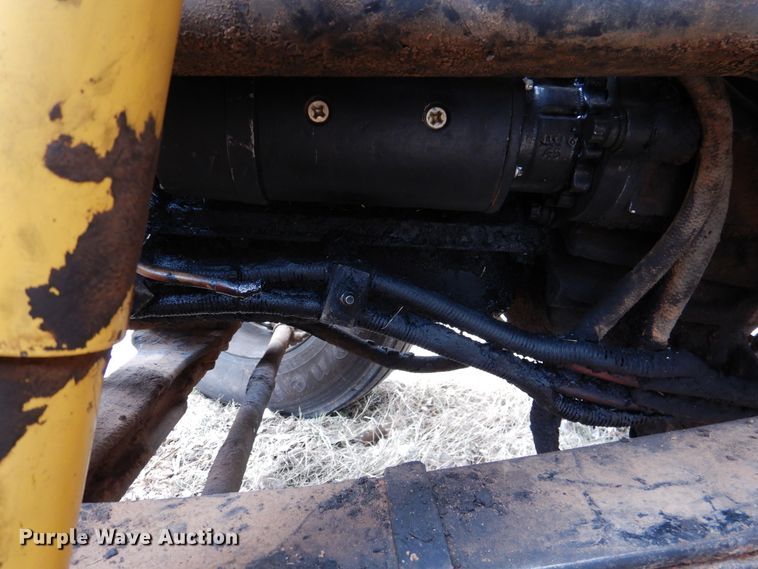 image for item DI0021 1994 Freightliner FLD semi truck