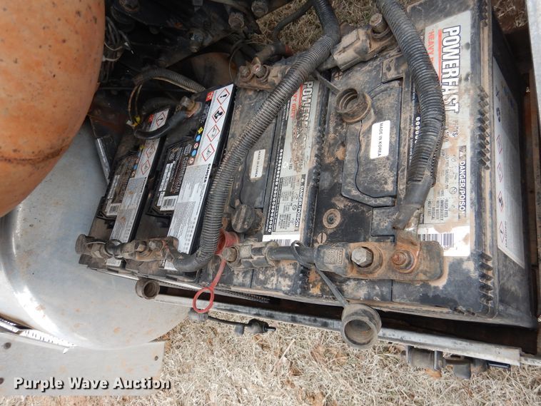 image for item DI0021 1994 Freightliner FLD semi truck