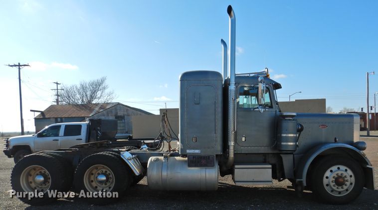 image for item DI0022 1984 Peterbilt 359 semi truck
