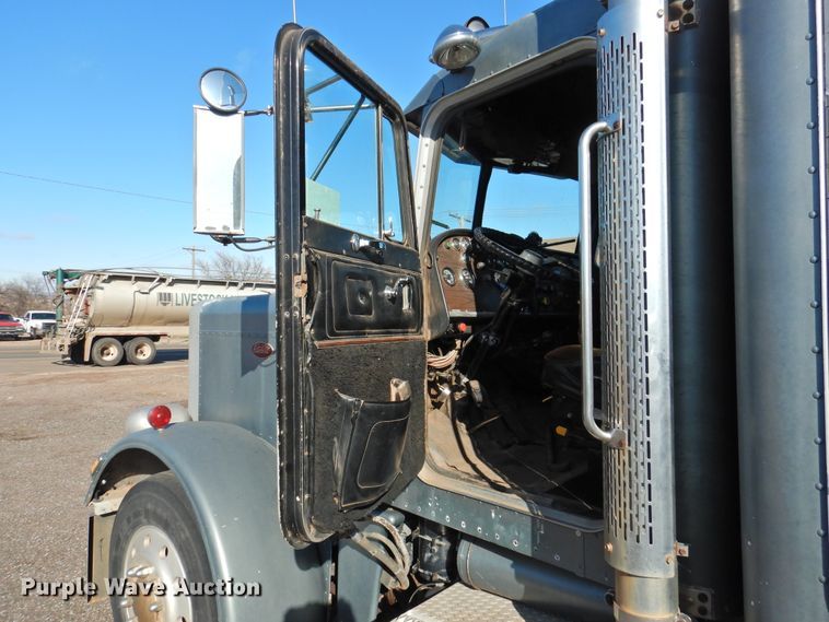 image for item DI0022 1984 Peterbilt 359 semi truck