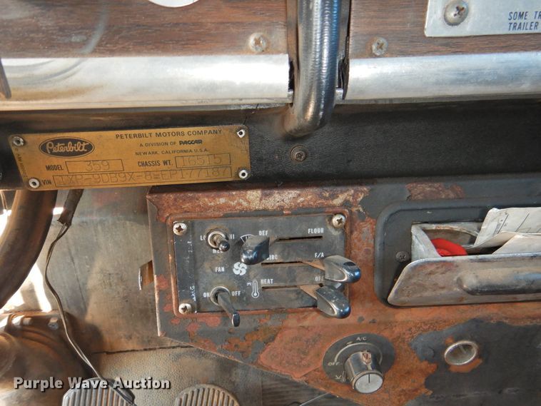 image for item DI0022 1984 Peterbilt 359 semi truck