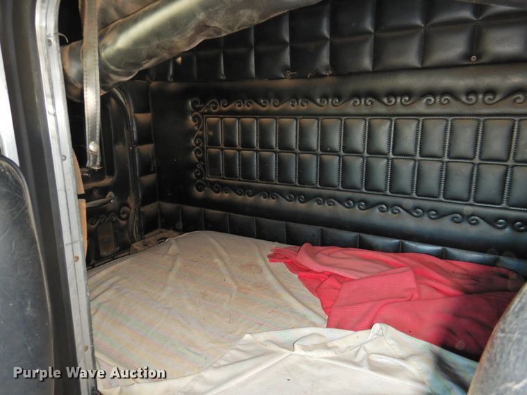 image for item DI0022 1984 Peterbilt 359 semi truck