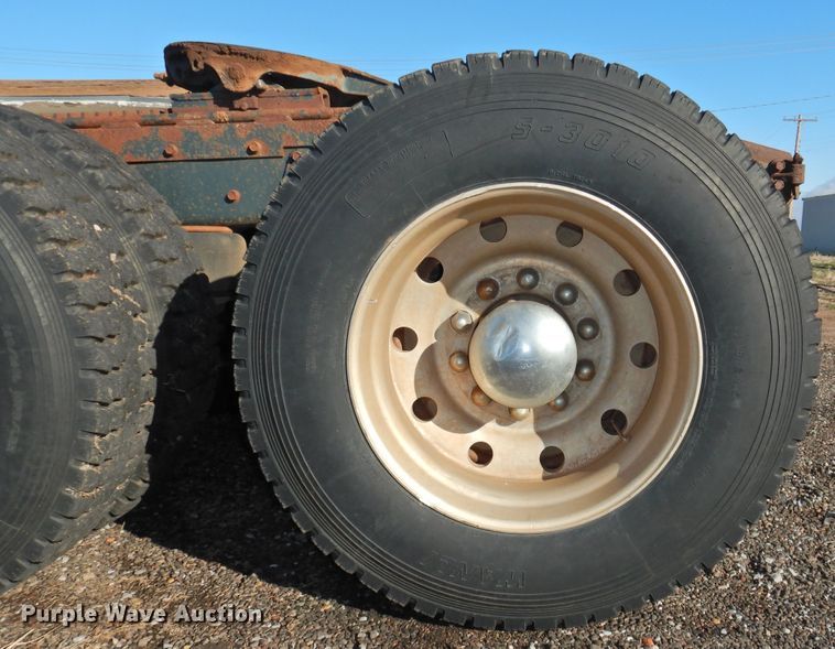 image for item DI0022 1984 Peterbilt 359 semi truck