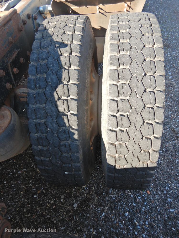 image for item DI0022 1984 Peterbilt 359 semi truck