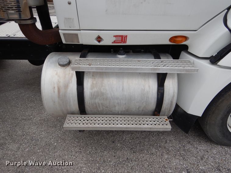 image for item EK9149 2011 International ProStar Premium semi truck