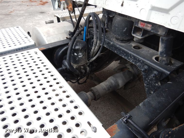 image for item EK9149 2011 International ProStar Premium semi truck