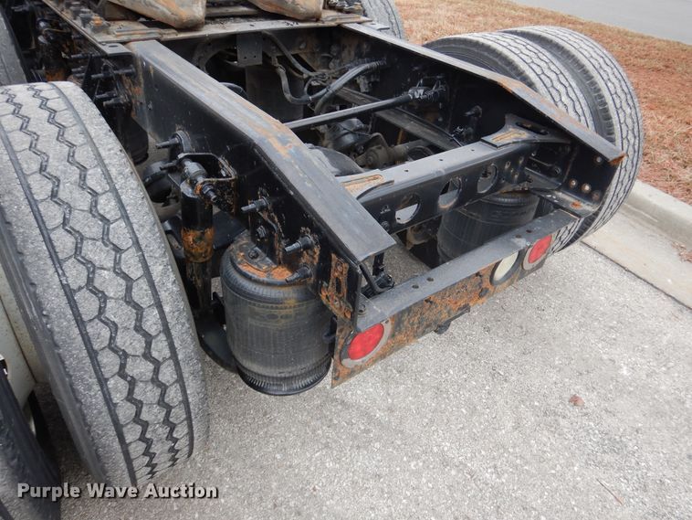 image for item EK9149 2011 International ProStar Premium semi truck