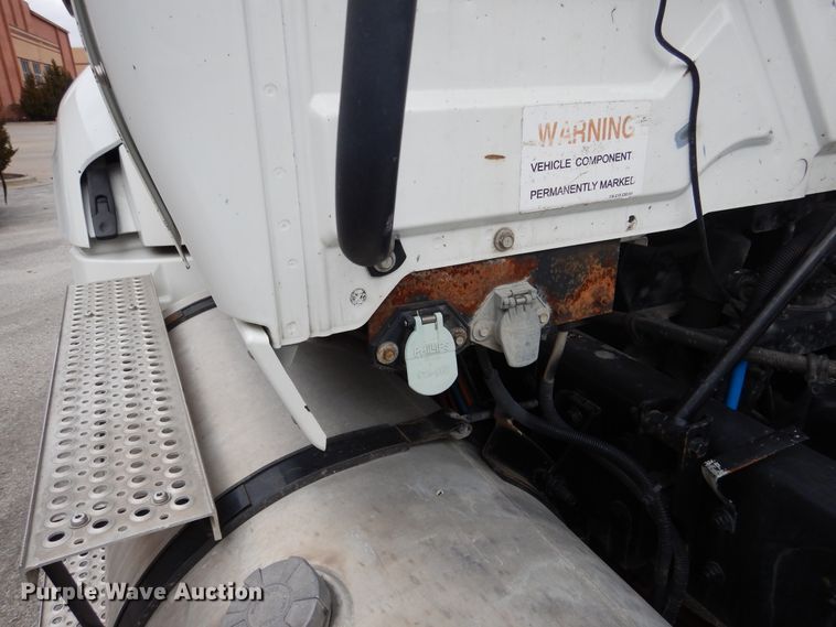 image for item EK9149 2011 International ProStar Premium semi truck