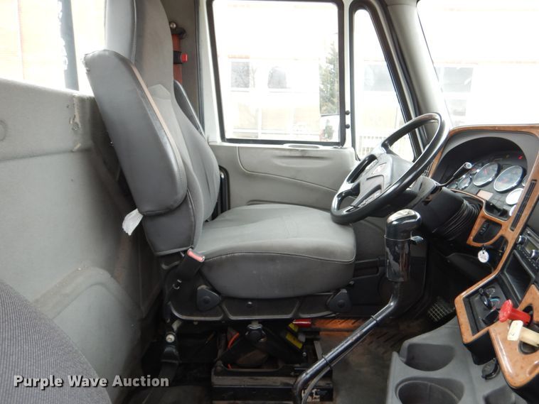 image for item EK9149 2011 International ProStar Premium semi truck