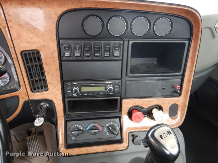 image for item EK9149 2011 International ProStar Premium semi truck