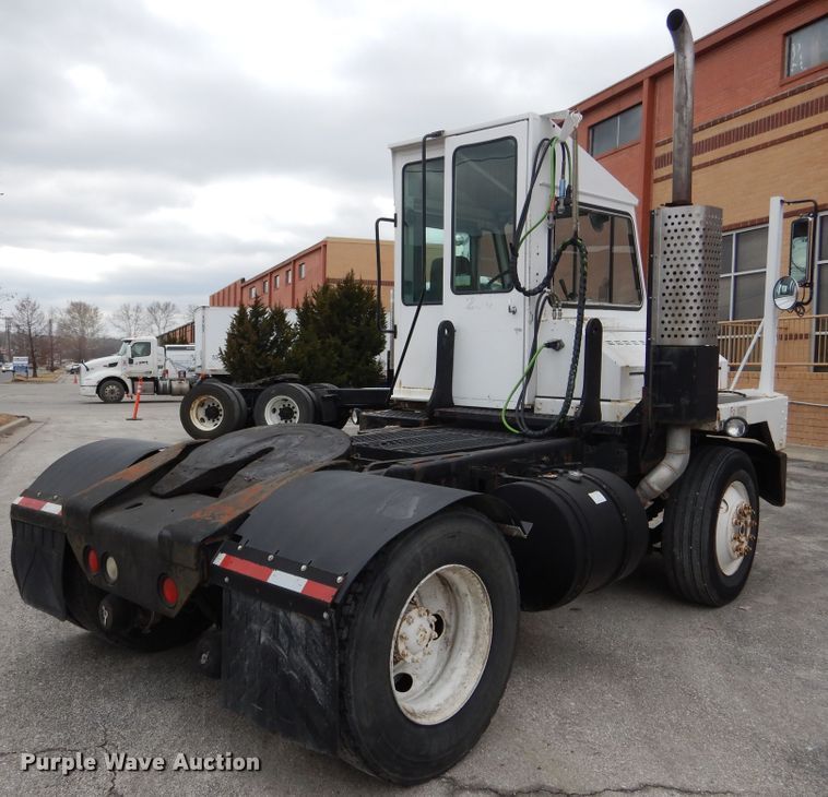 image for item EK9150 2008 Kalmar yard truck