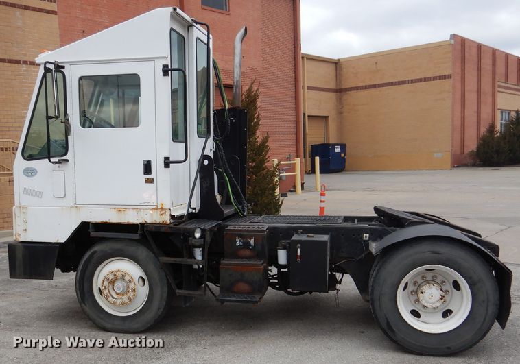 image for item EK9150 2008 Kalmar yard truck