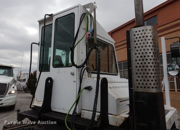 image for item EK9150 2008 Kalmar yard truck