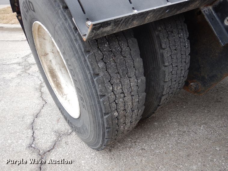 image for item EK9150 2008 Kalmar yard truck