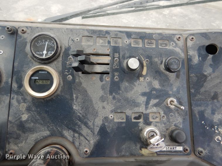 image for item EK9150 2008 Kalmar yard truck