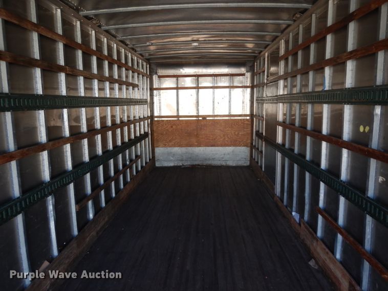 image for item ER9881 2005 Freightliner Business Class M2 box truck