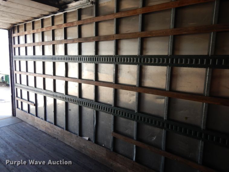 image for item ER9881 2005 Freightliner Business Class M2 box truck