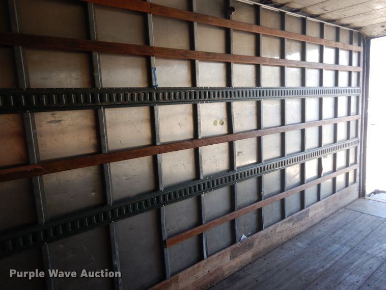 image for item ER9881 2005 Freightliner Business Class M2 box truck