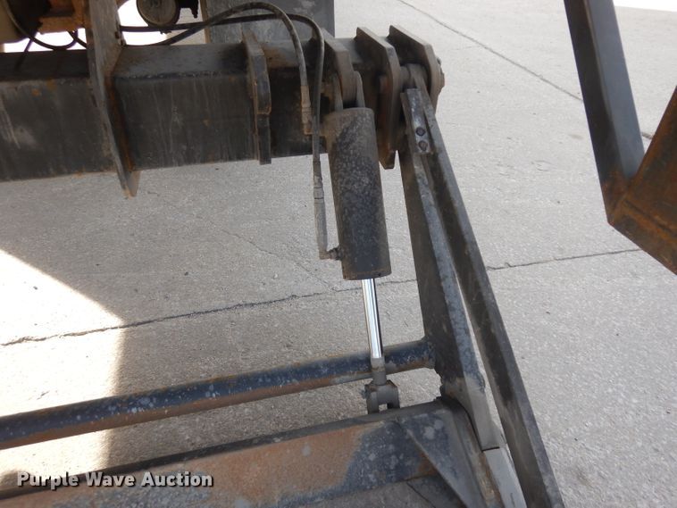 image for item ER9881 2005 Freightliner Business Class M2 box truck