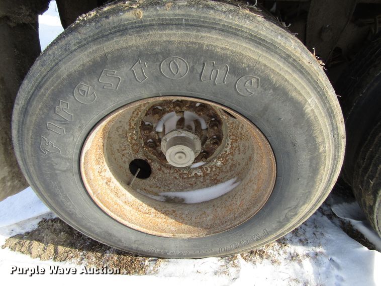 image for item FD9336 1994 Timpte double hopper bottom grain trailer