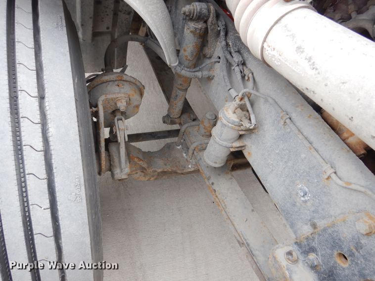 image for item FU9182 2007 Freightliner Columbia semi truck