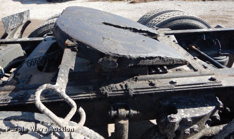 image for item GB9783 2007 Peterbilt 387 semi truck