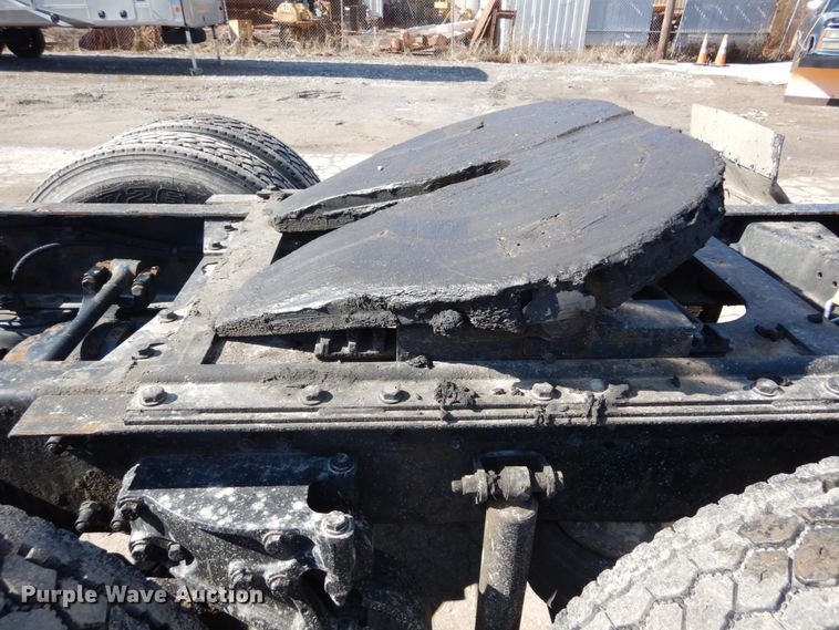 image for item GB9783 2007 Peterbilt 387 semi truck