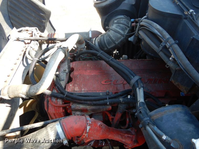 image for item GB9783 2007 Peterbilt 387 semi truck