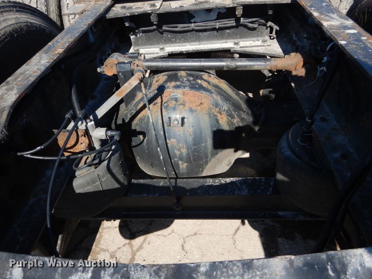 image for item GB9783 2007 Peterbilt 387 semi truck