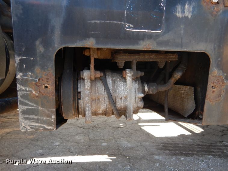 image for item GB9783 2007 Peterbilt 387 semi truck