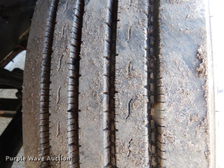 image for item GB9783 2007 Peterbilt 387 semi truck