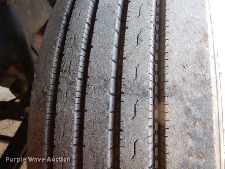 image for item GB9783 2007 Peterbilt 387 semi truck