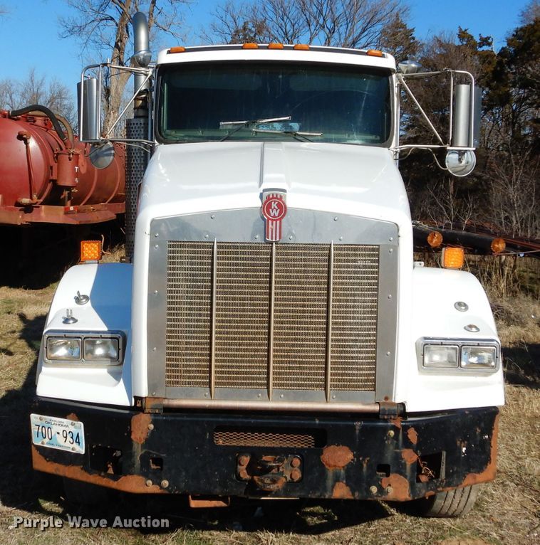 image for item GE9091 2006 Kenworth T800 semi truck