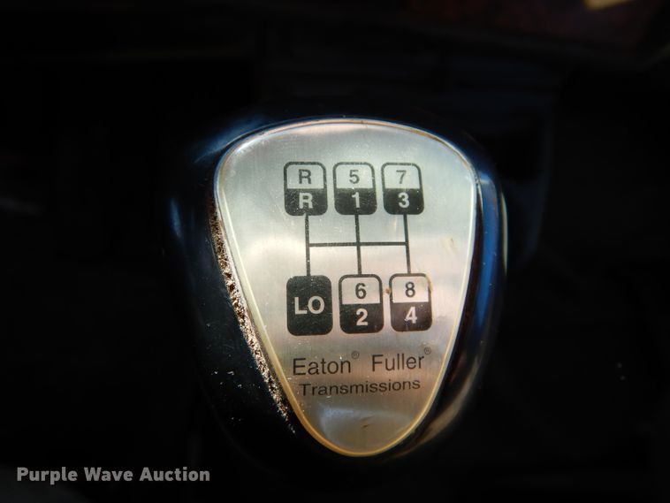 image for item GE9091 2006 Kenworth T800 semi truck