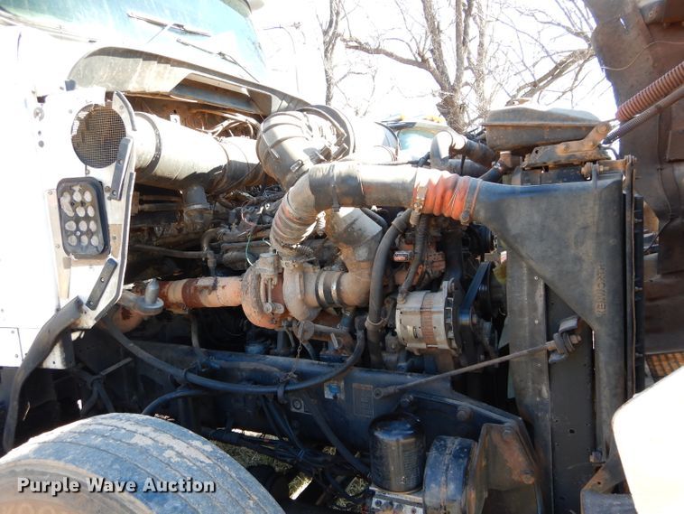 image for item GE9091 2006 Kenworth T800 semi truck