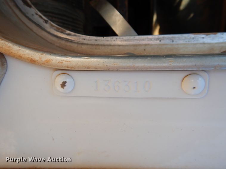 image for item GE9091 2006 Kenworth T800 semi truck