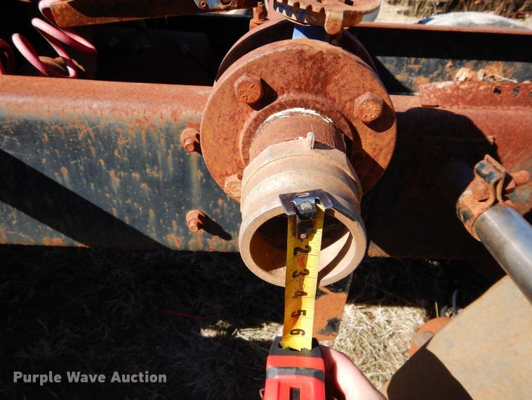 image for item GE9092 1989 Mack R688ST semi truck